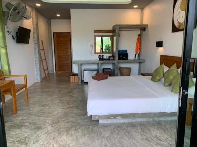 King Room with Balcony - Aircondition — Koh Tao Heritage