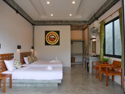 Triple Room with Balcony — Koh Tao Heritage